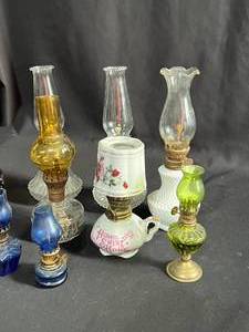 lot 106 image: Vintage Oil Lamps