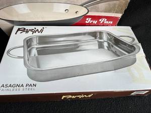 lot 146 image: Parini Fry Pan, Lasagna Pan