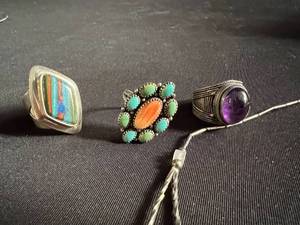 lot 150 image: Crystal Jewelry Rings & Necklace