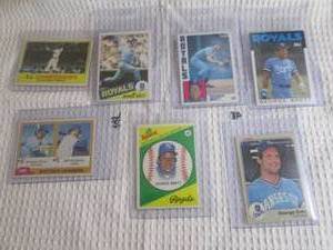 lot 48 image: 1981 - 1985 Topps & Fleer George Br...