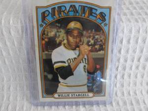 lot 172 image: 1972 Topps Willie Stargell Card...