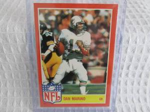 lot 179 image: 1985 Topps Dan Marino Card...