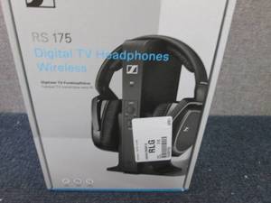 lot 397 image: Sennheiser RS 175-U 2.4GHz Closed W...