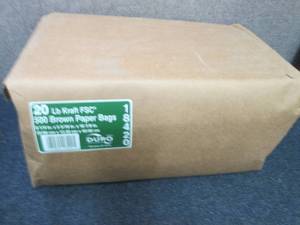 lot 448 image: Duro ID# 18420 20# SOS Bag 40# 100%...