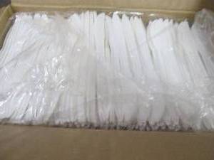 lot 483 image: Case of 1000 Plastic Knives...