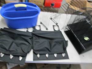 lot 495 image: Box of Misc Items...