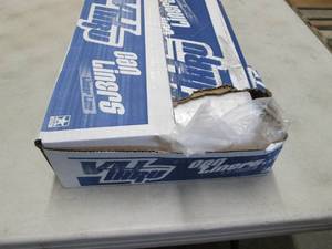 lot 507 image: Open Case 33x39 inch 33 Gallon Tras...