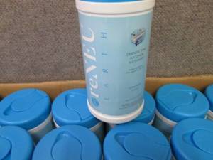lot 536 image: Case of 24- 72 ct Canisters reNeu E...