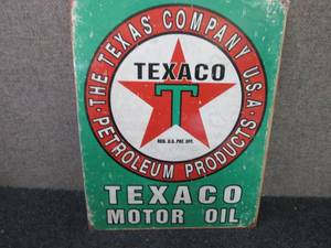 lot 285 image: Metal Texaco Sign 12.5x16.5 inches...
