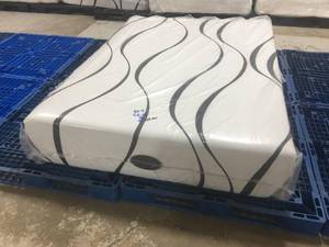 Brand New Sound Sleep 14 Advanced Gel Technology Soft Memory Foam Queen Mattress