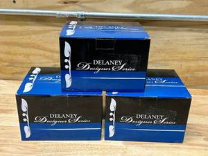 lot 45 image: DELANEY HARDWARE Lot of 3- Italian Collection Sorado Black HallCloset Door Handles