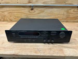 lot 118 image: CARVER CT-26v AV PreamplifierTuner
