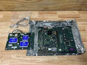 lot 122 image: Motherboard