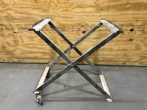 lot 79 image: Foldable Saw Stand on Casters