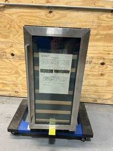 lot 85 image: SMITH & HANKS 32 Bottle Dual Zone Wine Cooler, Stainless Steel Door Trim