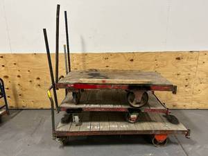 lot 100 image: Lot of 3 Rolling Warehouse Carts