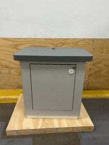 lot 143 image: Trade Show DisplayCabinet