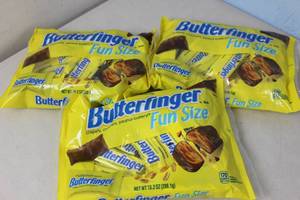 lot 227 image: 3 Bags Butterfinger Bars Best By 3052023