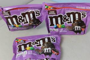 lot 235 image: 3 Bags of M&M Fudge Brownie Sharing Size Best By 22023