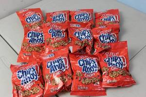 lot 241 image: 12 Bags of Chewy Chips of Ahoy 122022