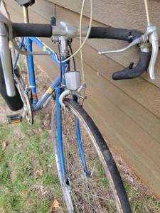 lot 58 image: Raleigh Road Bike 10 Speed