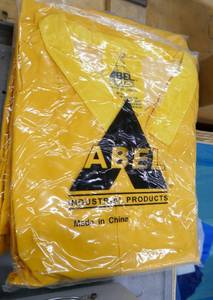lot 80 image: 2 new 4XL Rain Suits - jacket, bibs, hood