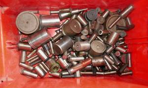 lot 121 image: Tub of punches