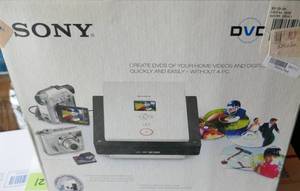 lot 123 image: Sony portable DVD Maker - copy from camera card to DVD without a computer