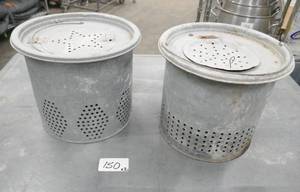 lot 150 image: 2 Minnow buckets