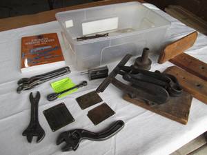 Lot of vintage wrenches