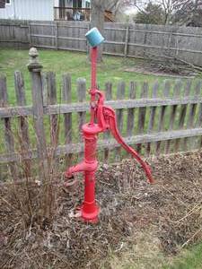 Red metal pump