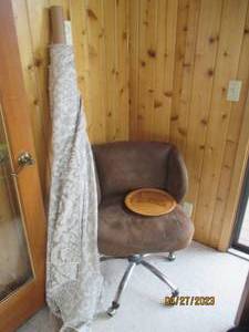 Padded Rolling office chair
