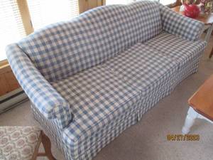 Blue Plaid and Cream 3-cushion Sofa
