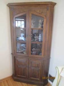 Beautiful Decorative Wood Corner Curio Display Cabinet
