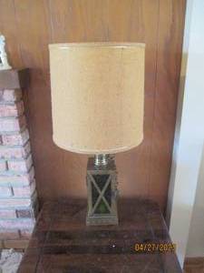 Oil-Lantern Styled Table lamp