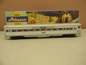 lot 10 image: VINTAGE HO ATHEARN 1819 AMTRACK SL COACH KIT - NICE - GREAT PIECE - SEE PICTURES