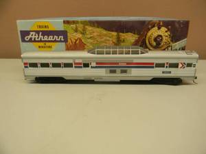 lot 14 image: VINTAGE HO ATHEARN 1829  AMTRACK SL VISTA DOME KIT - NICE - WITH BOX - GREAT PIECE - SEE PICTURES