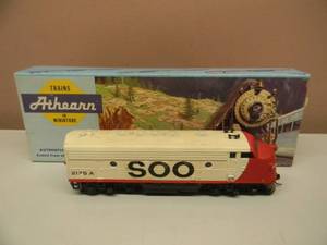 lot 23 image: VINTAGE HO ATHEARN  3203 FW SOO-LINE F7A SUPER GEARED RTR #2175 A - IN BOX - NICE - GREAT PIECE - SEE PICTURES