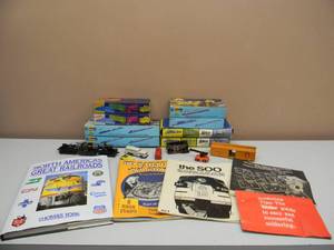 lot 97 image: VINTAGE HO BOX OF TRAIN BOXES, BOOKS, & MORE - SEE PICTURES