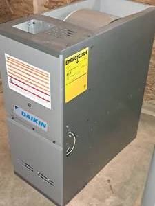 lot 16 image: Daiken 60,000-BTU Gas Furnace DC80SE0603AXAA