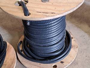 lot 26 image: Southwire EZ-IN 14-GA 600V 144Str Mini Split Cable (partial spool)