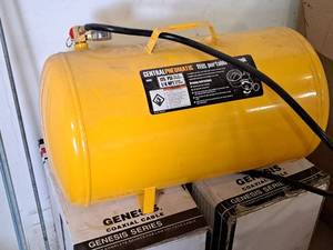 lot 40 image: Central Pneumatic 11-Gallon 125-PSI Portable Air Tank