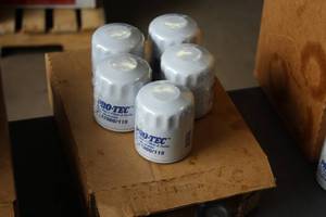 lot 525 image: Lot of (5) Pro-tec Oil Filters PTL57060115