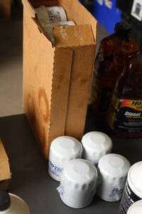 lot 526 image: Lot of (16) Pro-tec Oil Filters PTL51348130