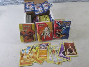 (EC1) Assorted Pokemon Cards