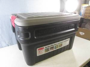 (A-2T) Rubbermaid Action Packer Storage
