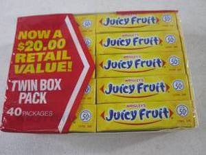 (B-1) 40 Packs of Juicy Fruit Gum
