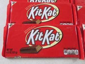 (B-1) 10 XL Kit Kat Candy Bars Past...