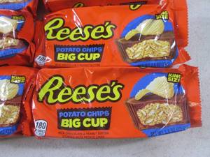 (B-1) 12 King Size Reeses Potato Ch...