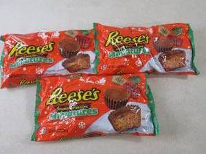 (B-3) 3 Bags Reeses Peanut Butter C...
